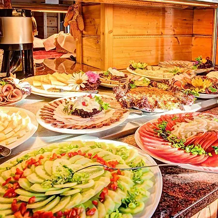 Apart-hotel Karkonoski 3*