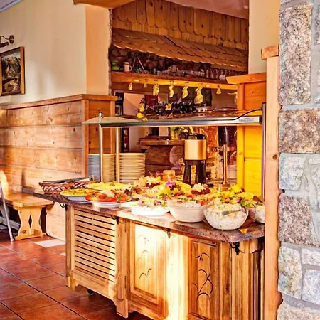 Karkonoski 3* كارباش