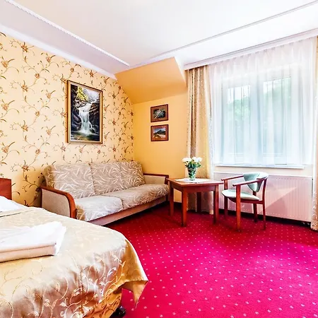 Aparthotel Karkonoski 3*