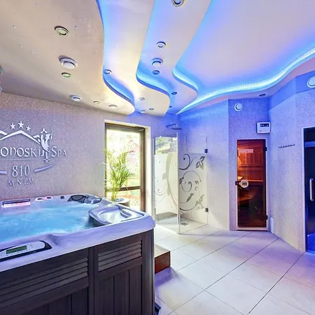 Aparthotel Karkonoski 3*