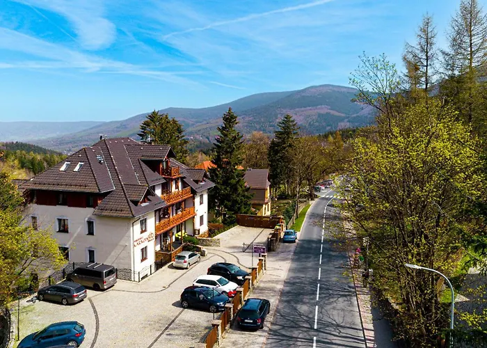 Apartmanhotel Karkonoski 3*